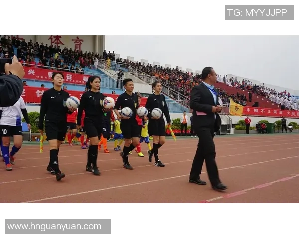 成都足球队在联合会杯中的默契配合与战术执行分析