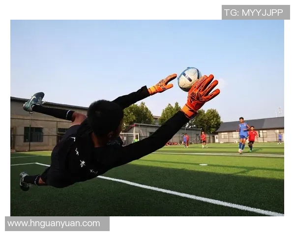 拼搏精神的象征那些最努力的足球明星们是谁