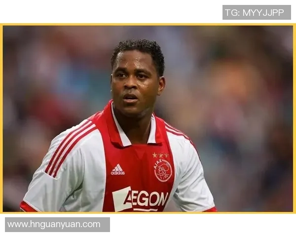 昔日足球明星的落寞身影与辉煌岁月的对比图集